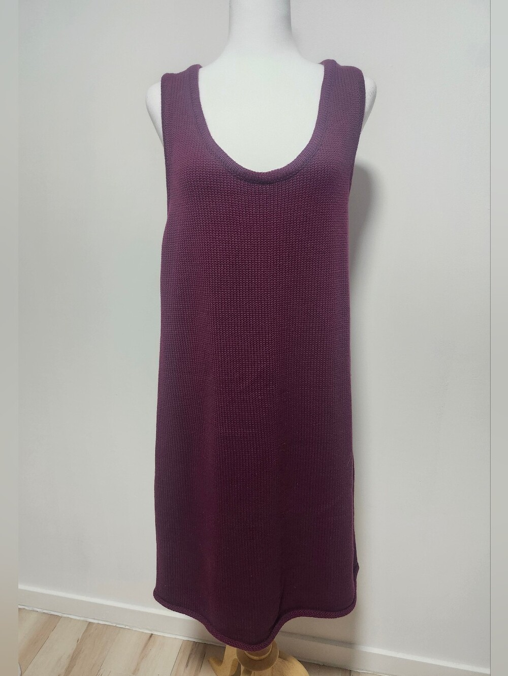 Gap Sleeveless 100% Cotton Knit Shift Dress in Deep Plum